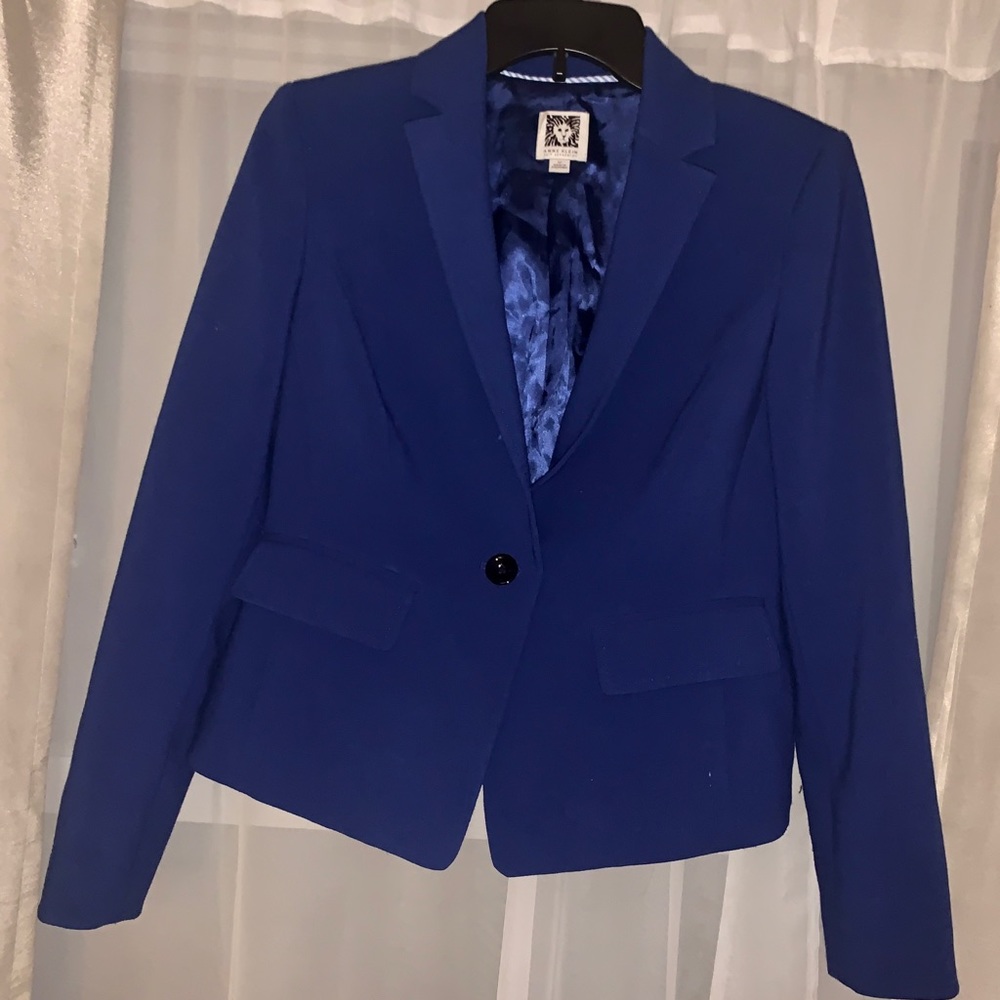 Blue vest